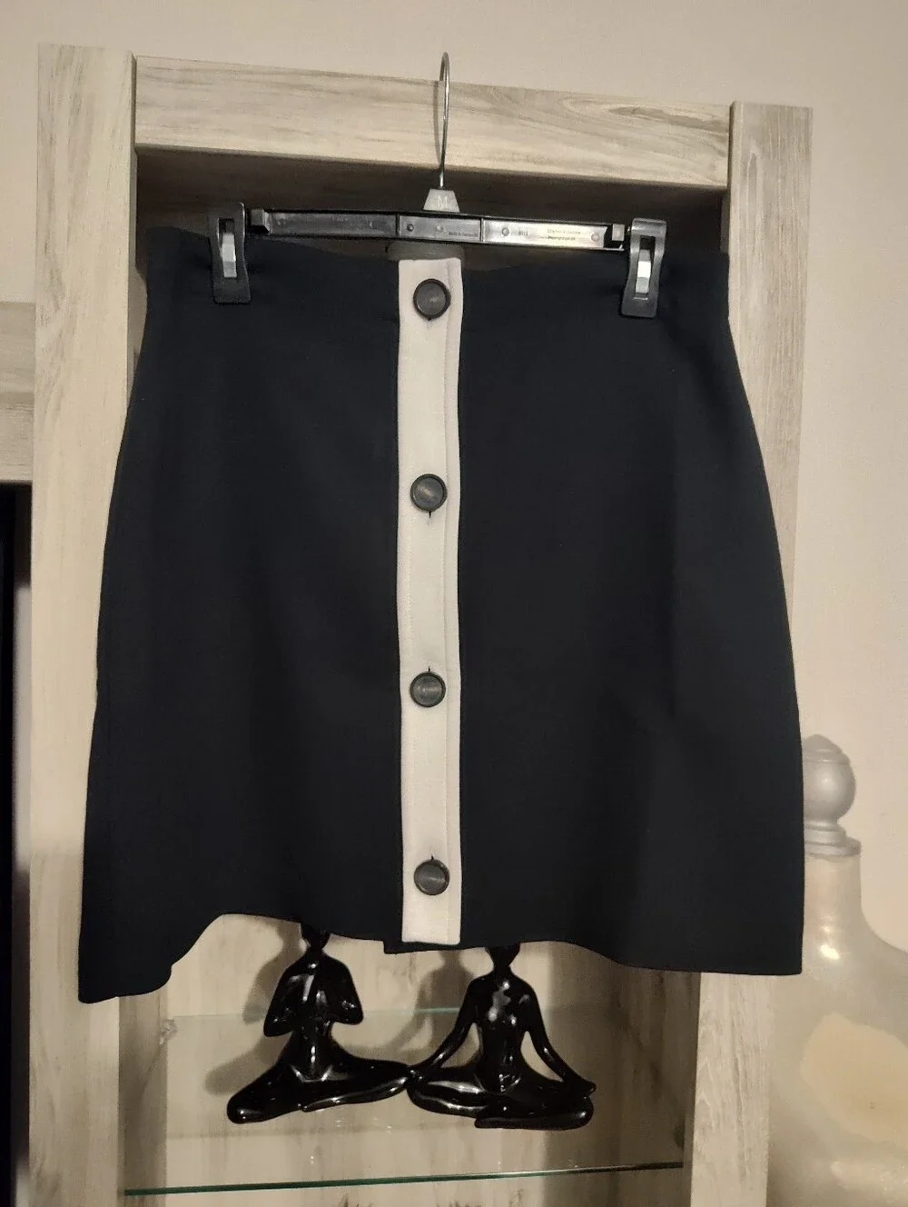 kate spade Black Mini Skirt with White Center Button Placket SZ 10 New No Tags